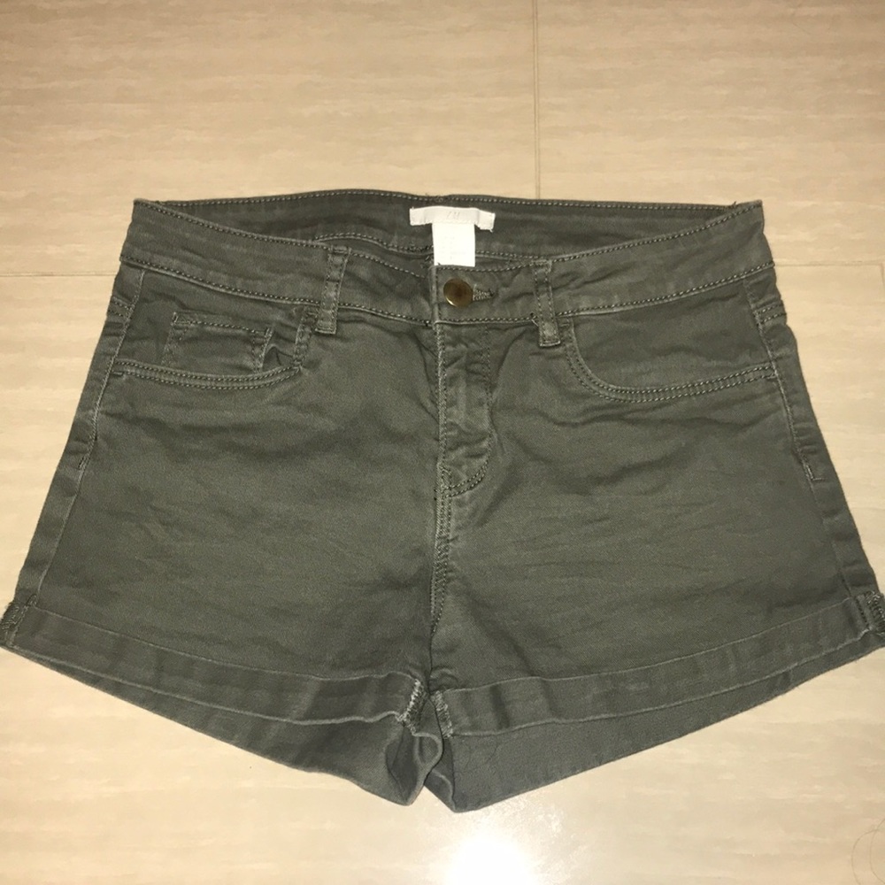 H&M Green Shorts